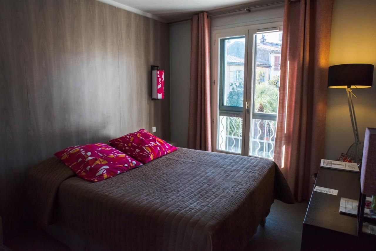 Bliss Hotel Коголен Екстериор снимка